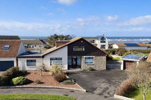 Photo 2- click for photo gallery